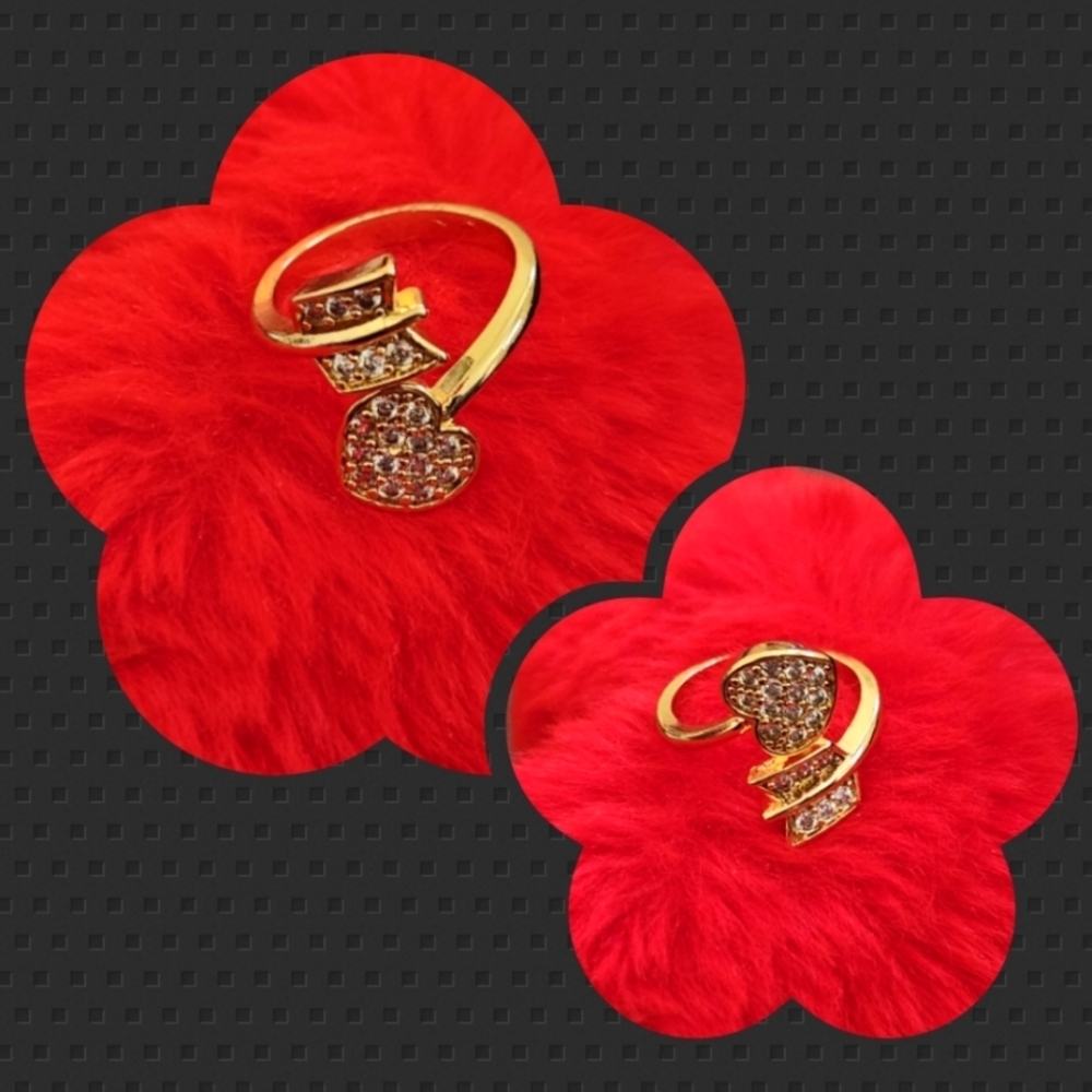 bow ad heart shiny gold ring